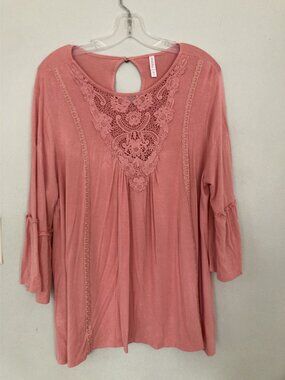 Xhilaration Womens XL Pink Crochet Lace Boho Blouse With 3/4 Bell Sleeves